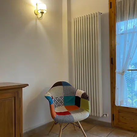 Fogaron Apartment Saravillo